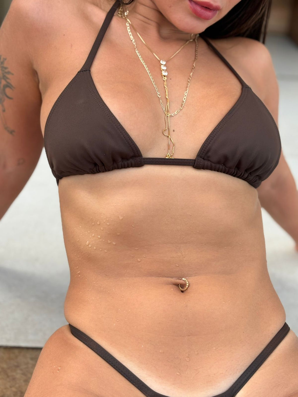 Evidence Tan Curves Top - Coffee